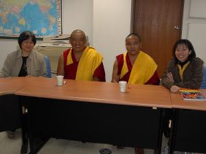 李秀琴 於印度與西藏喇嘛會面