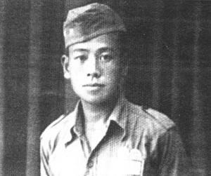 蔡繼琨擔任戰地歌詠團團長時期 獨照